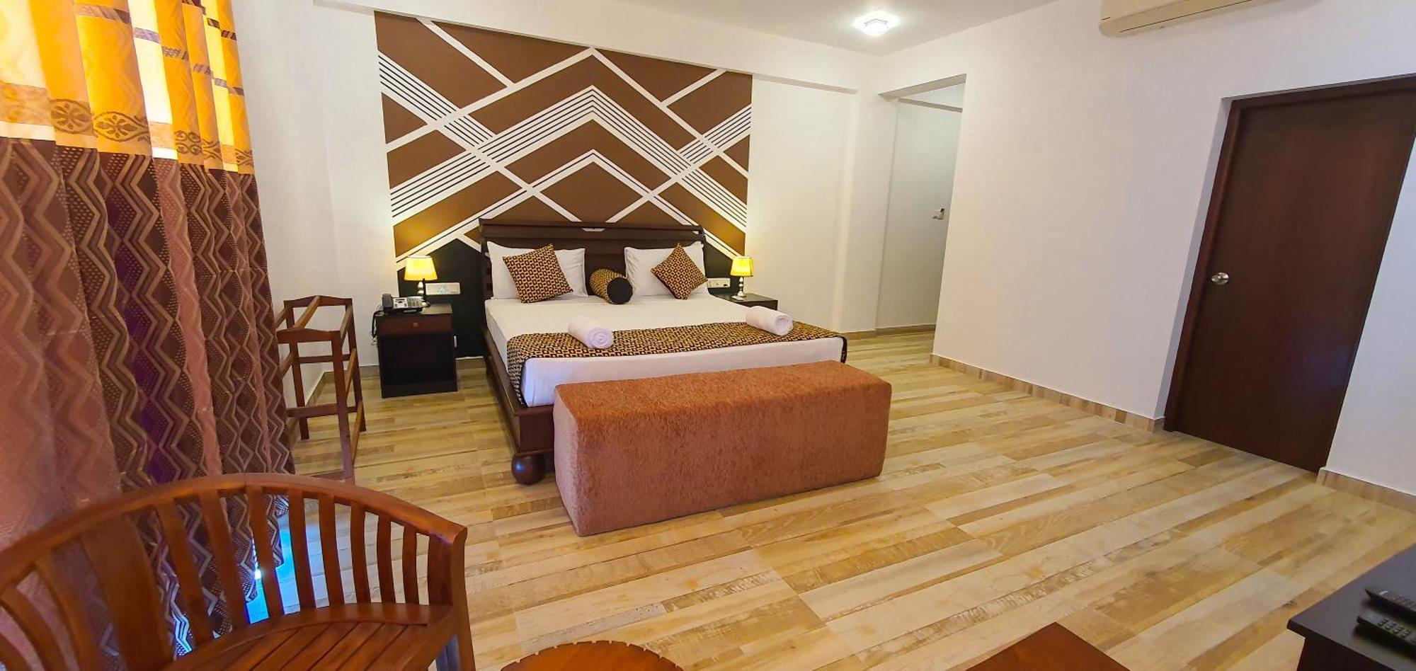 Ara Beach Resort Mirissa Exterior foto